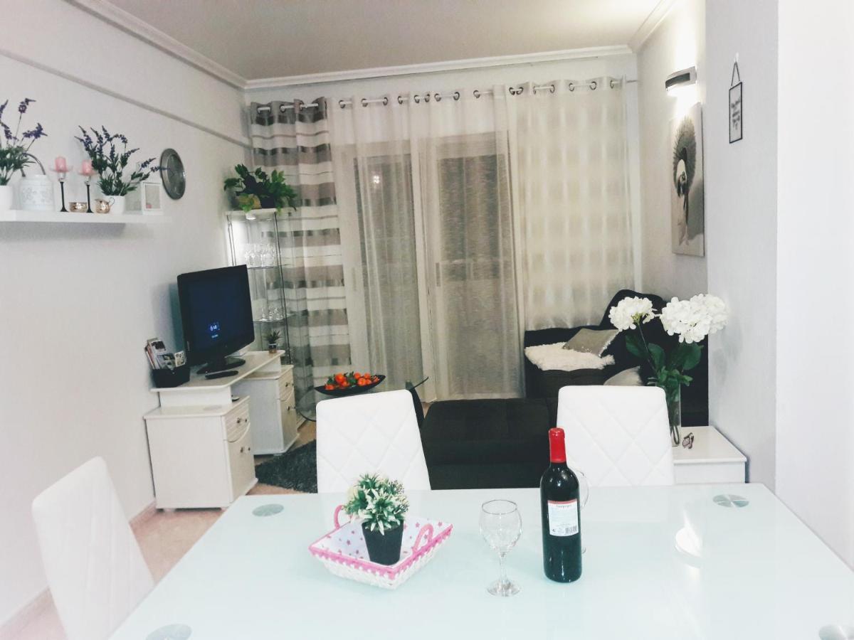 Apartament Margaret Torrevieja Eksteriør billede